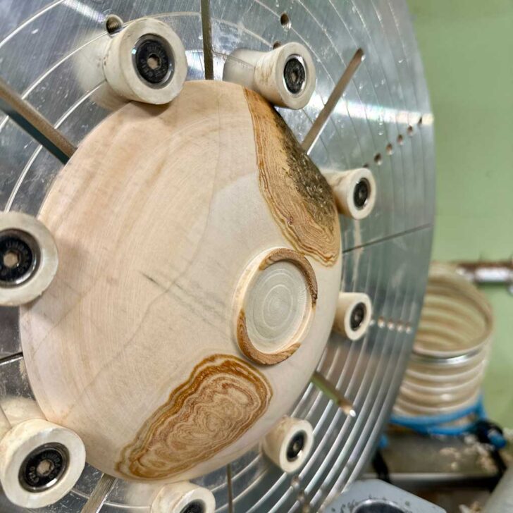 Bottom of small dish showing the inclusion of the bark running across the piece.