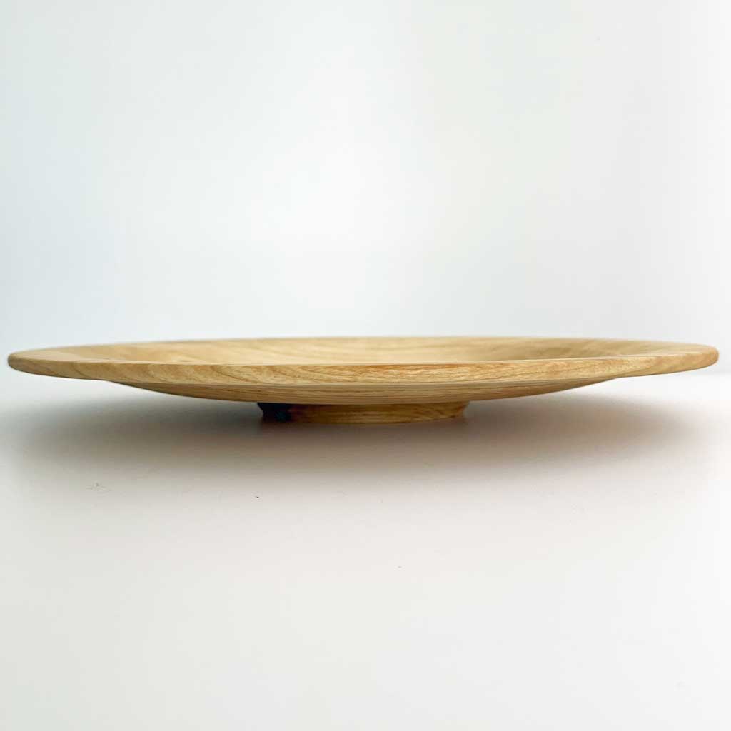 Side view of ash platter.